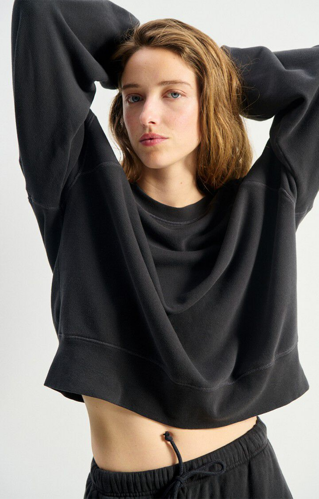
                  
                    ATUBAY Darkness Sweat Jumper
                  
                