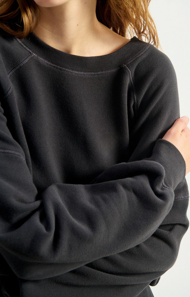 
                  
                    ATUBAY Darkness Sweat Jumper
                  
                