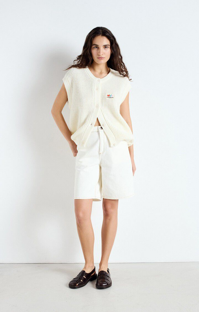 
                  
                    CRASHWAY Pearl Vest
                  
                