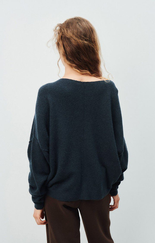 
                  
                    DAMSVILLE Marineblau-schwarzer Melange-Pullover
                  
                