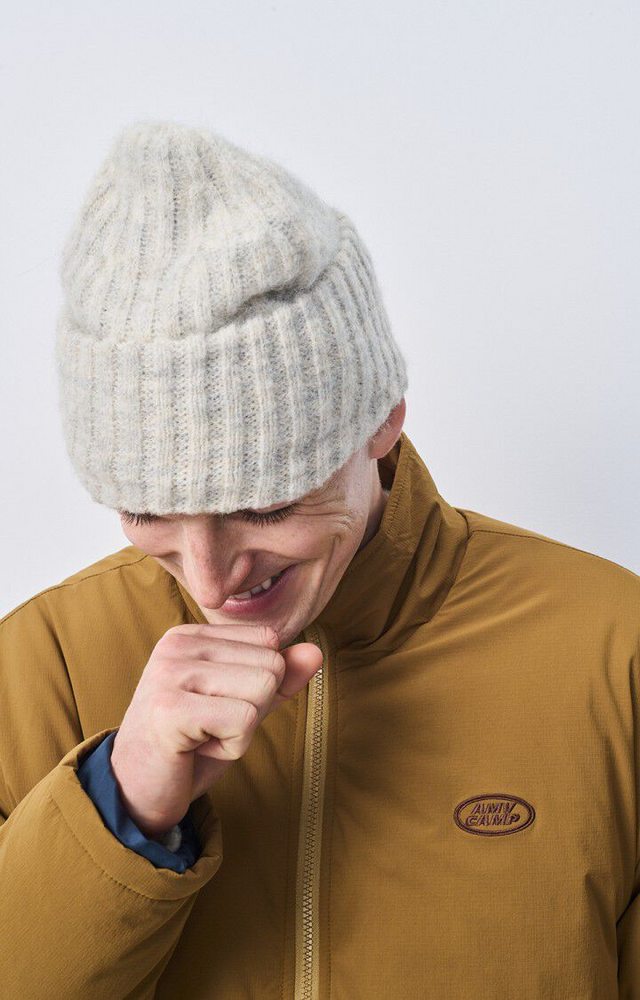 
                  
                    EAST Poudreuse Chine Beanie
                  
                