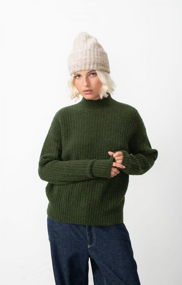 
                  
                    EAST Poudreuse Chine Beanie
                  
                