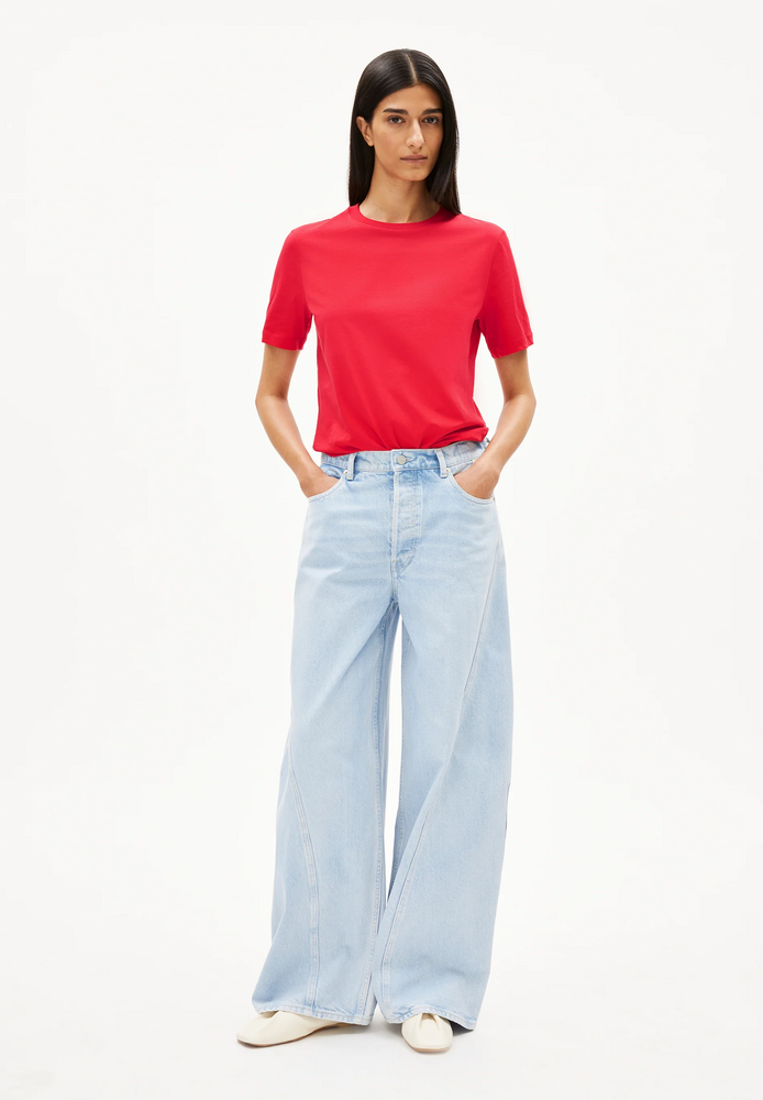 
                  
                    LUALAA Candy Apple T-Shirt
                  
                