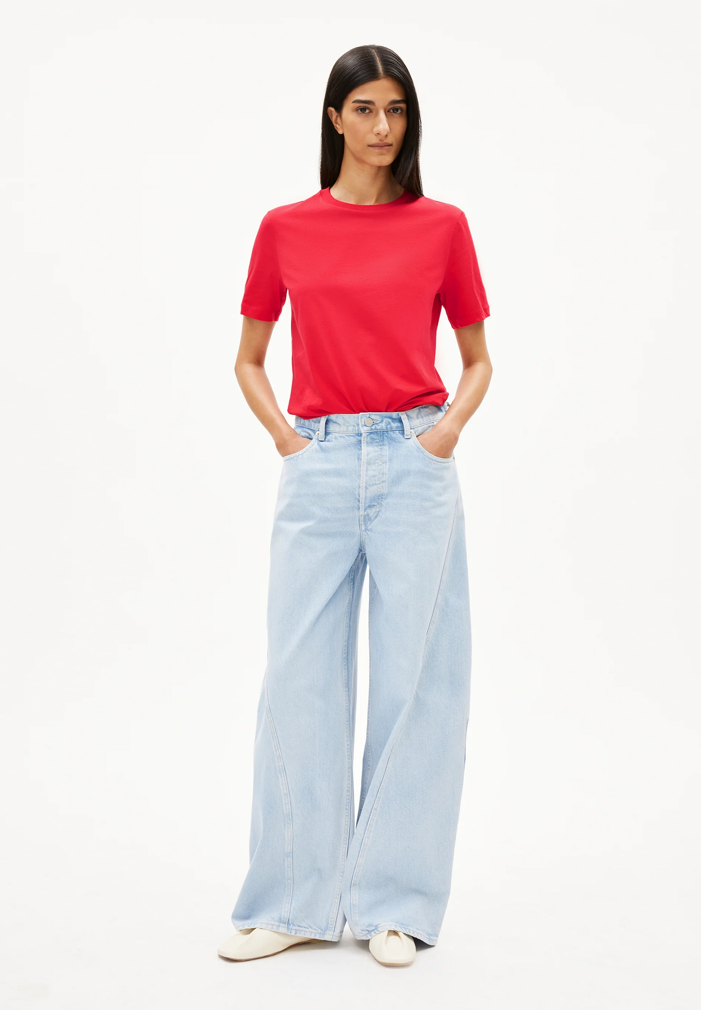 
                  
                    LUALAA Candy Apple T-Shirt
                  
                