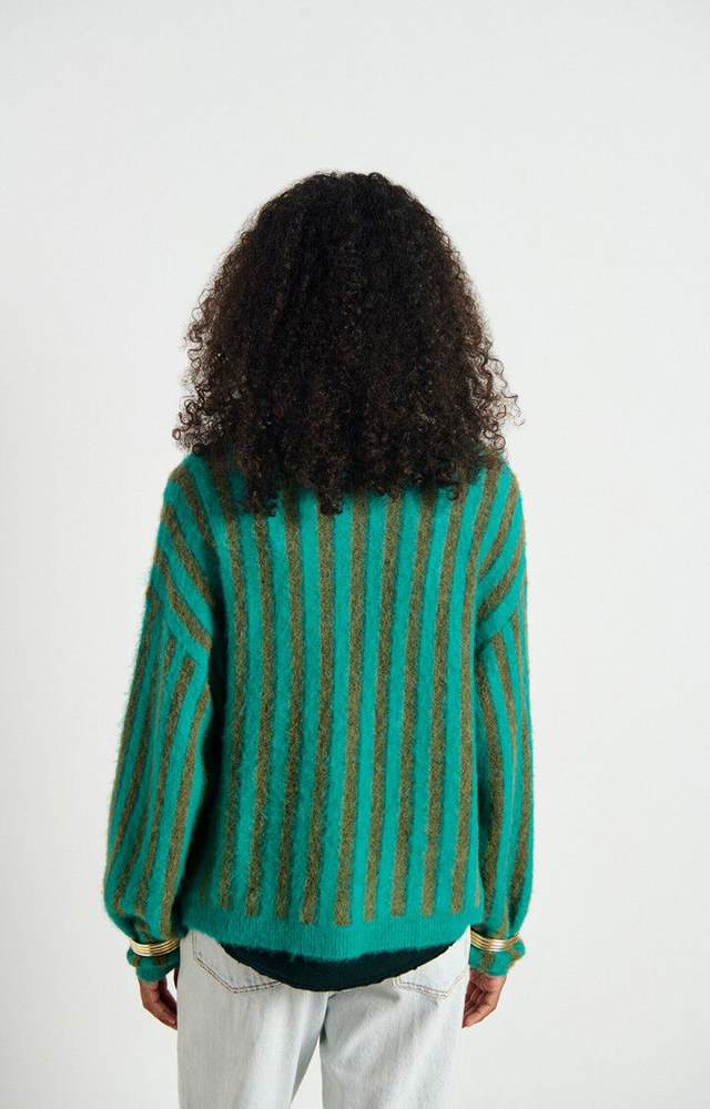 
                  
                    NENYBAY Mint Khaki gestreifter Pullover
                  
                