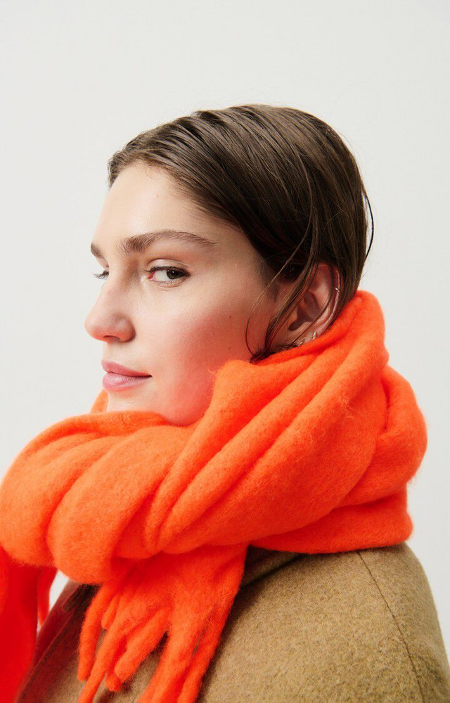 
                  
                    ZINACO Feu Fluo Scarf
                  
                