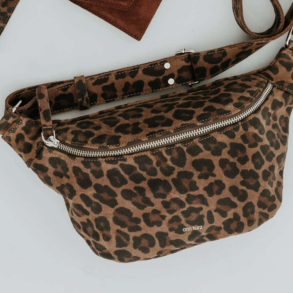 Braune Leo-Gürteltasche