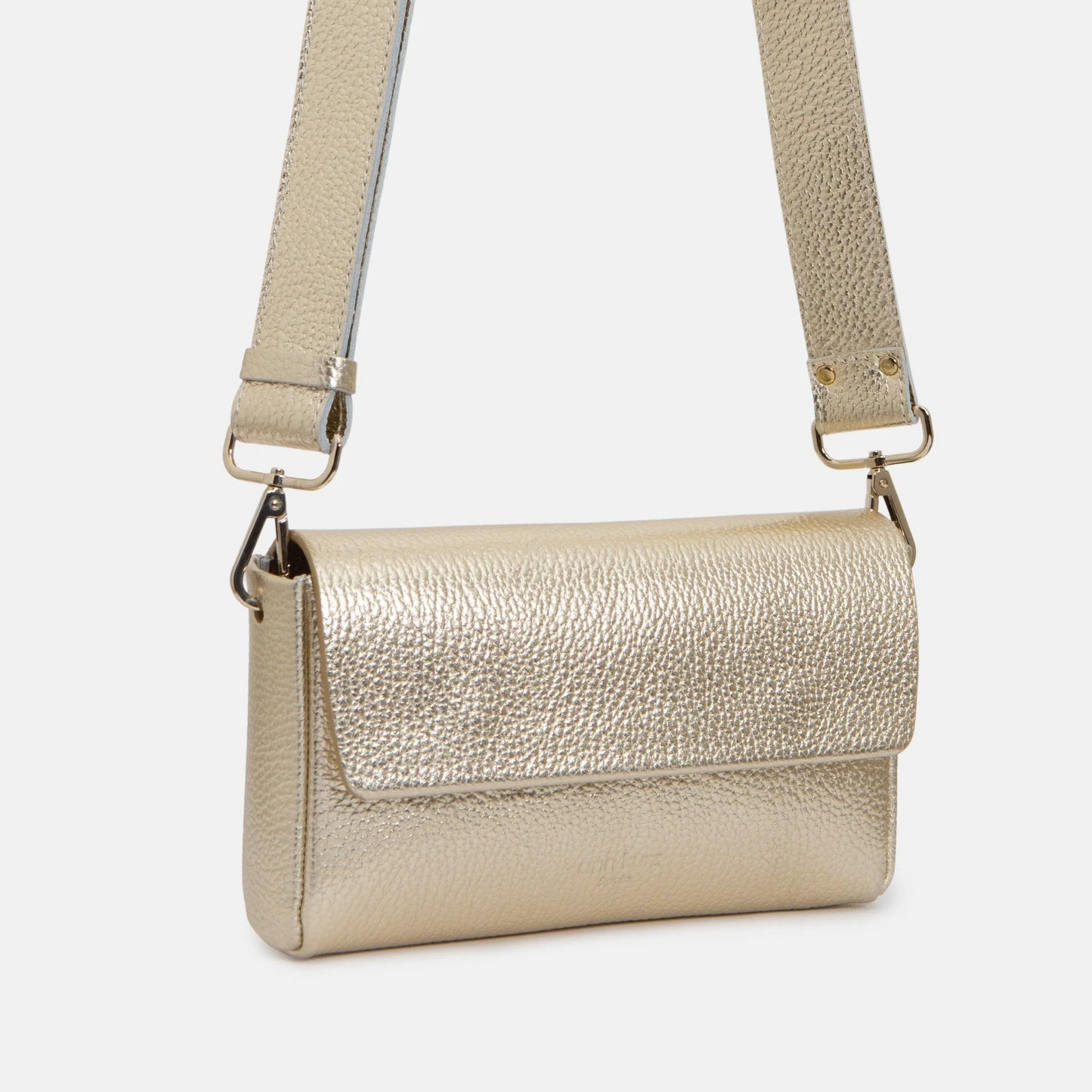 
                  
                    Champagne Metallic Large Pack Shape Bag
                  
                