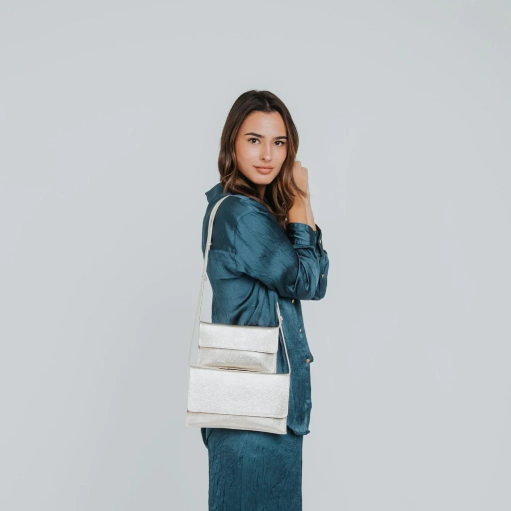 
                  
                    Champagne Metallic Thin Clutch Bag
                  
                