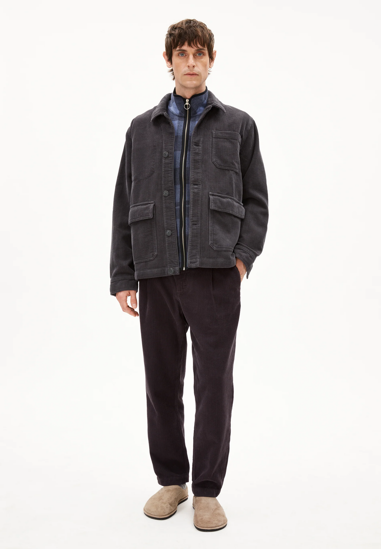 
                  
                    AVAAN Dark Steel Jacket
                  
                