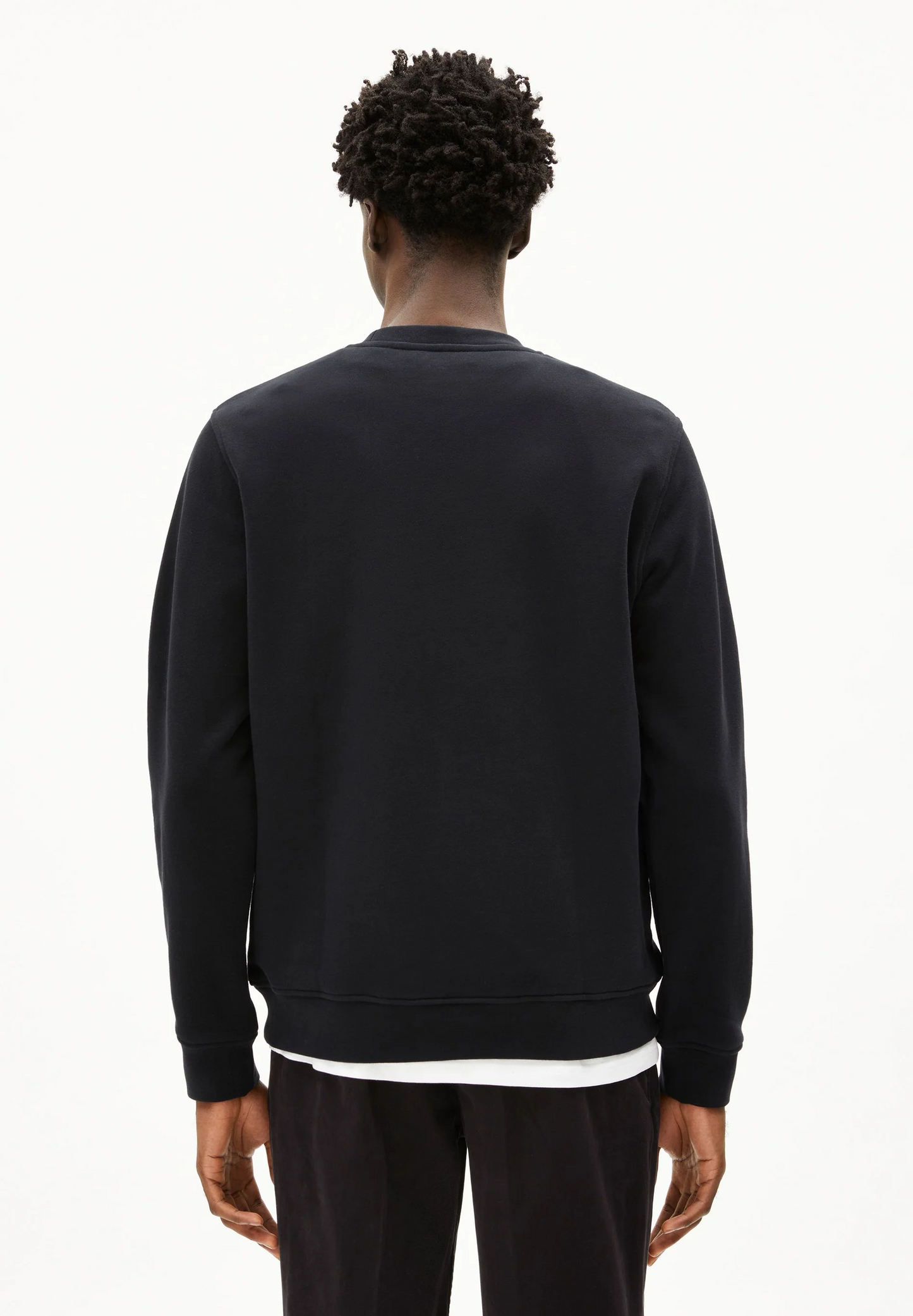 
                  
                    BAARO LOOP SCHWARZER JUMPER
                  
                
