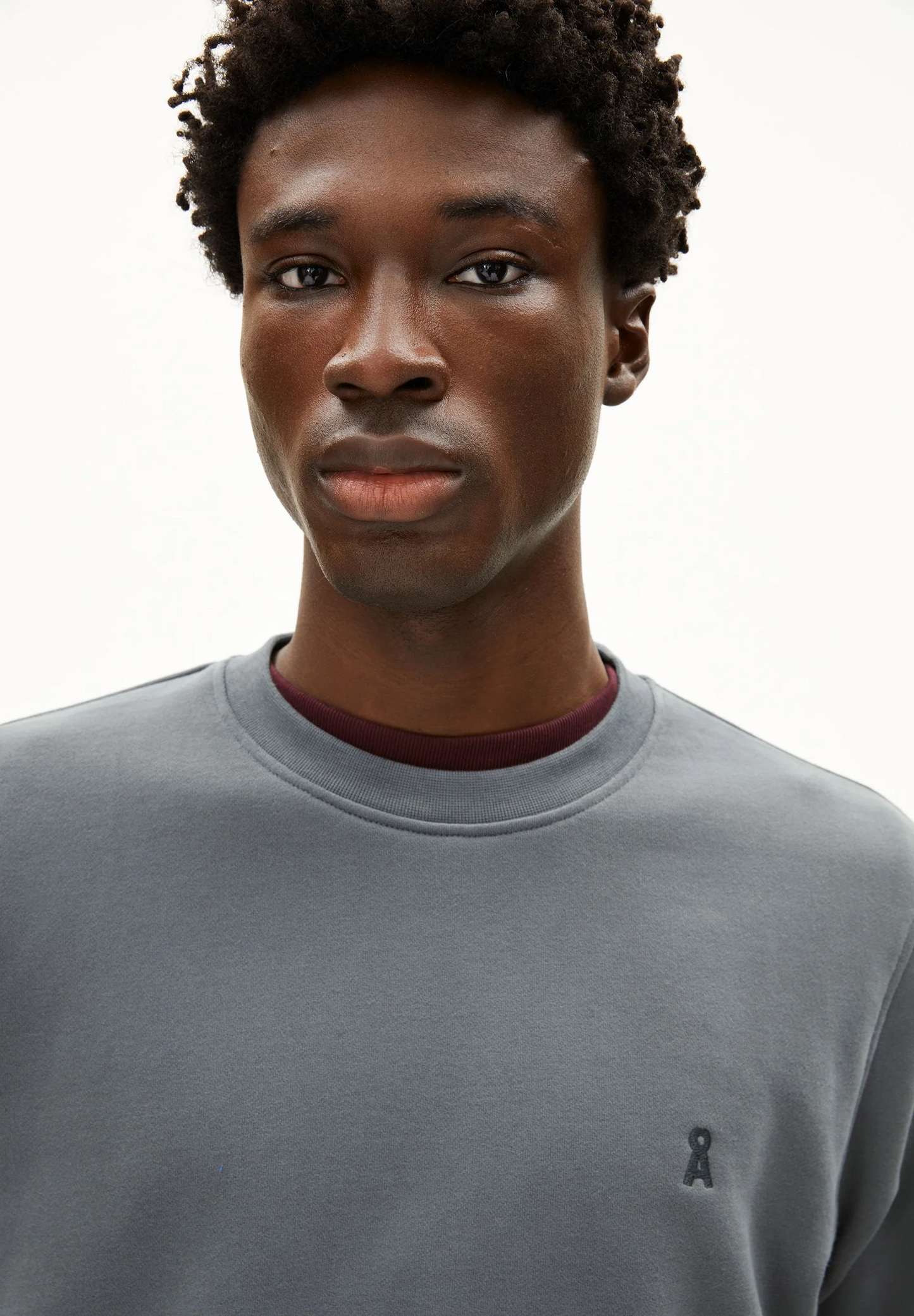 
                  
                    BAARO LOOP SPACE STEEL JUMPER
                  
                