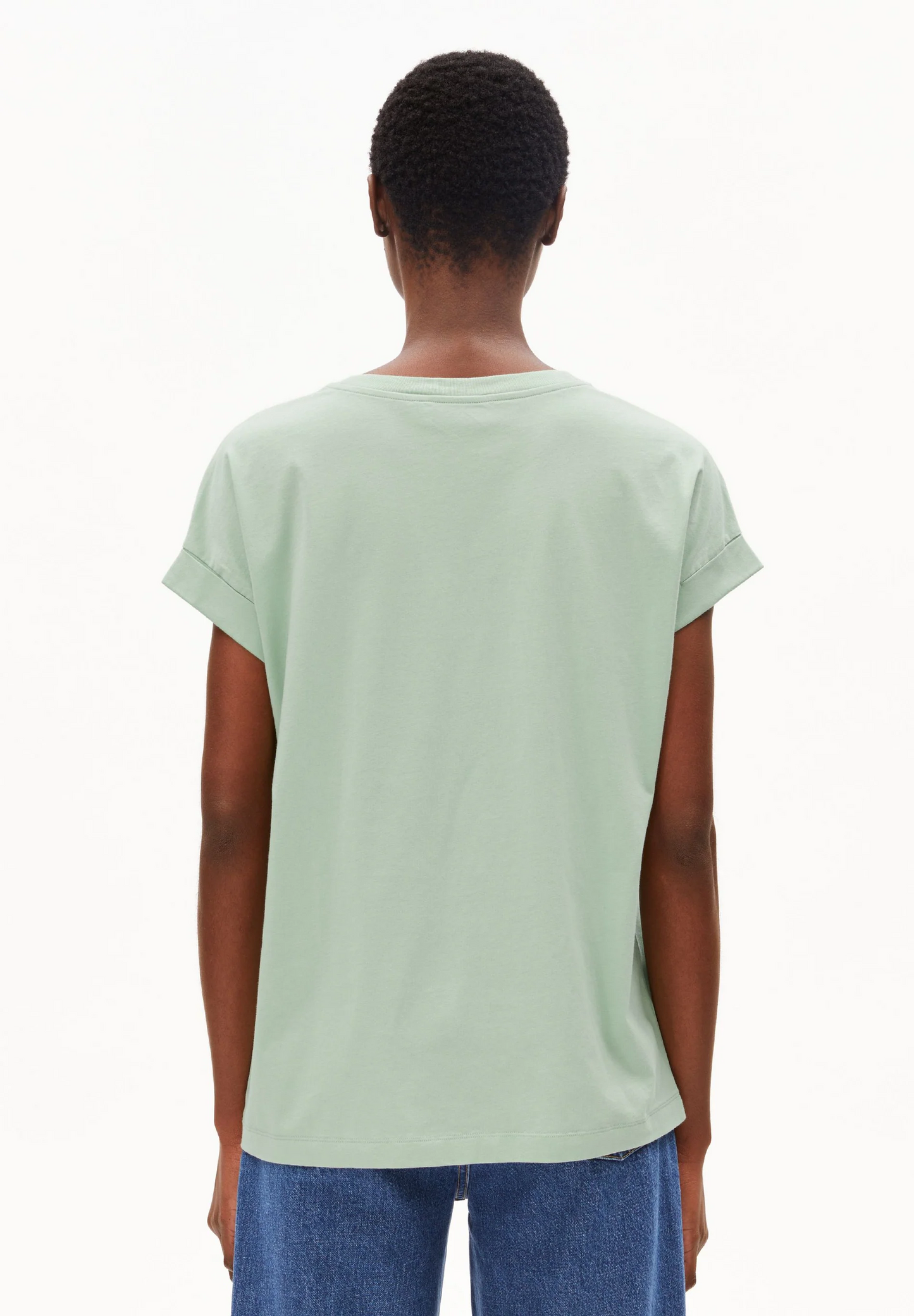 
                  
                    IDAARA FOAM T-SHIRT
                  
                