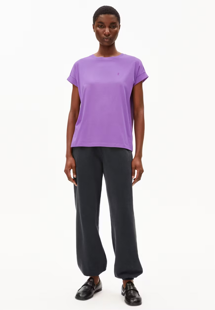 
                  
                    IDAARA Orchid T-Shirt
                  
                