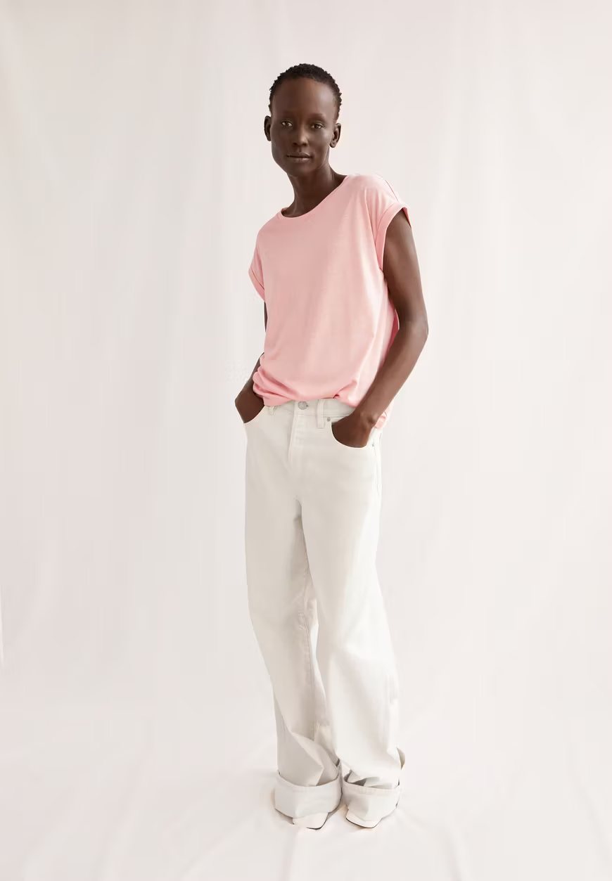 
                  
                    JILAANA Rosalilly Normales T-Shirt
                  
                