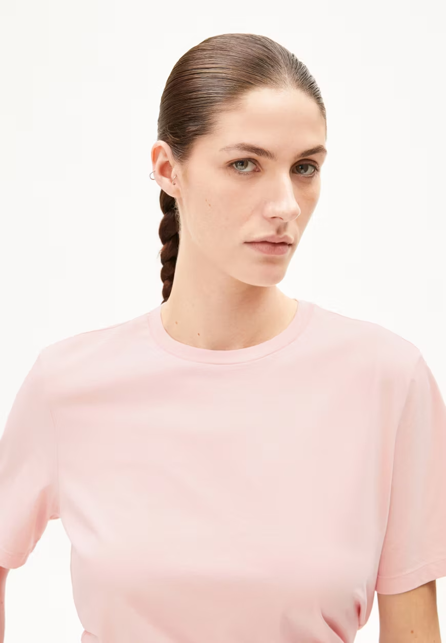 
                  
                    LUALAA Rosalilly Regular T-Shirt
                  
                