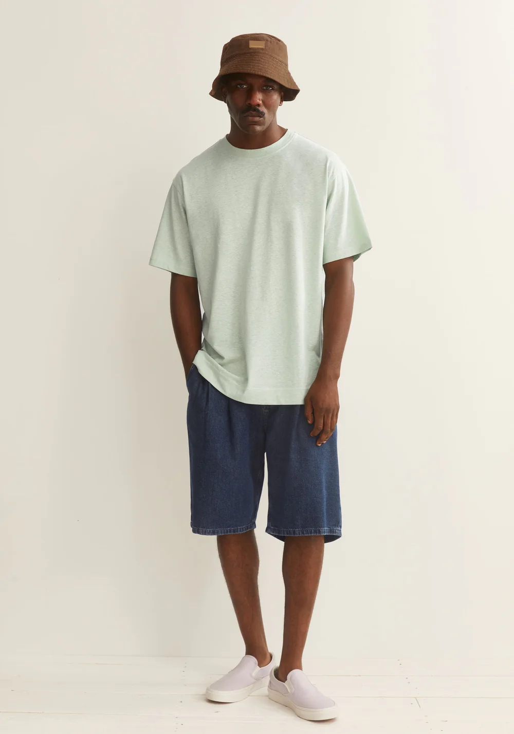 
                  
                    MAARKOS Foam Linen Blend T-Shirt
                  
                