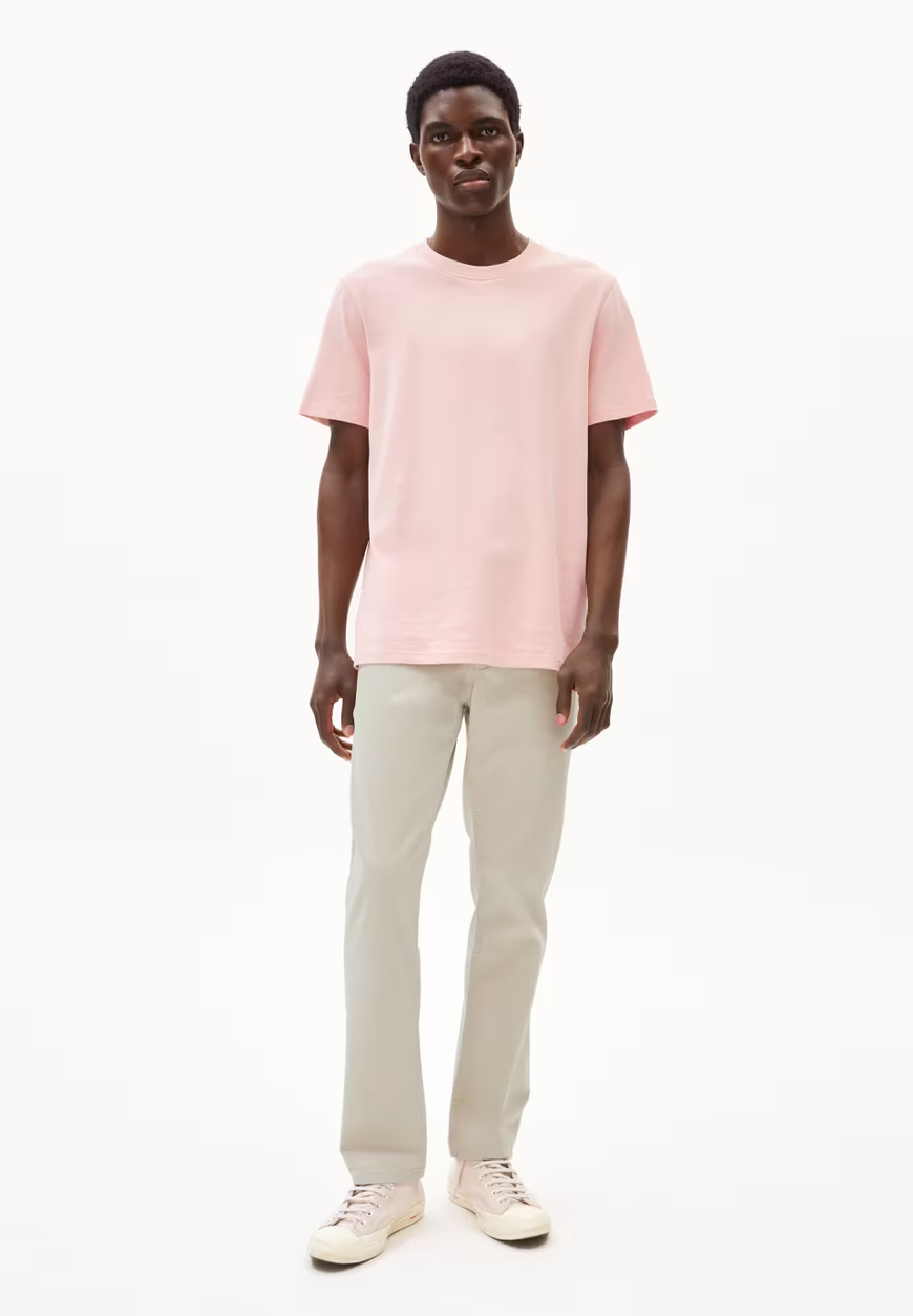 
                  
                    MAARKOS Rosalilly Entspanntes T-Shirt
                  
                