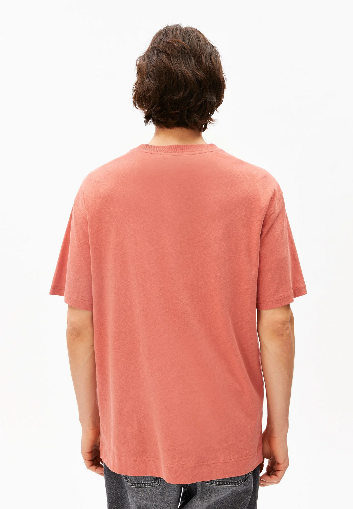 
                  
                    MAARKOS TABASCO RED LINEN BLEND T-SHIRT
                  
                