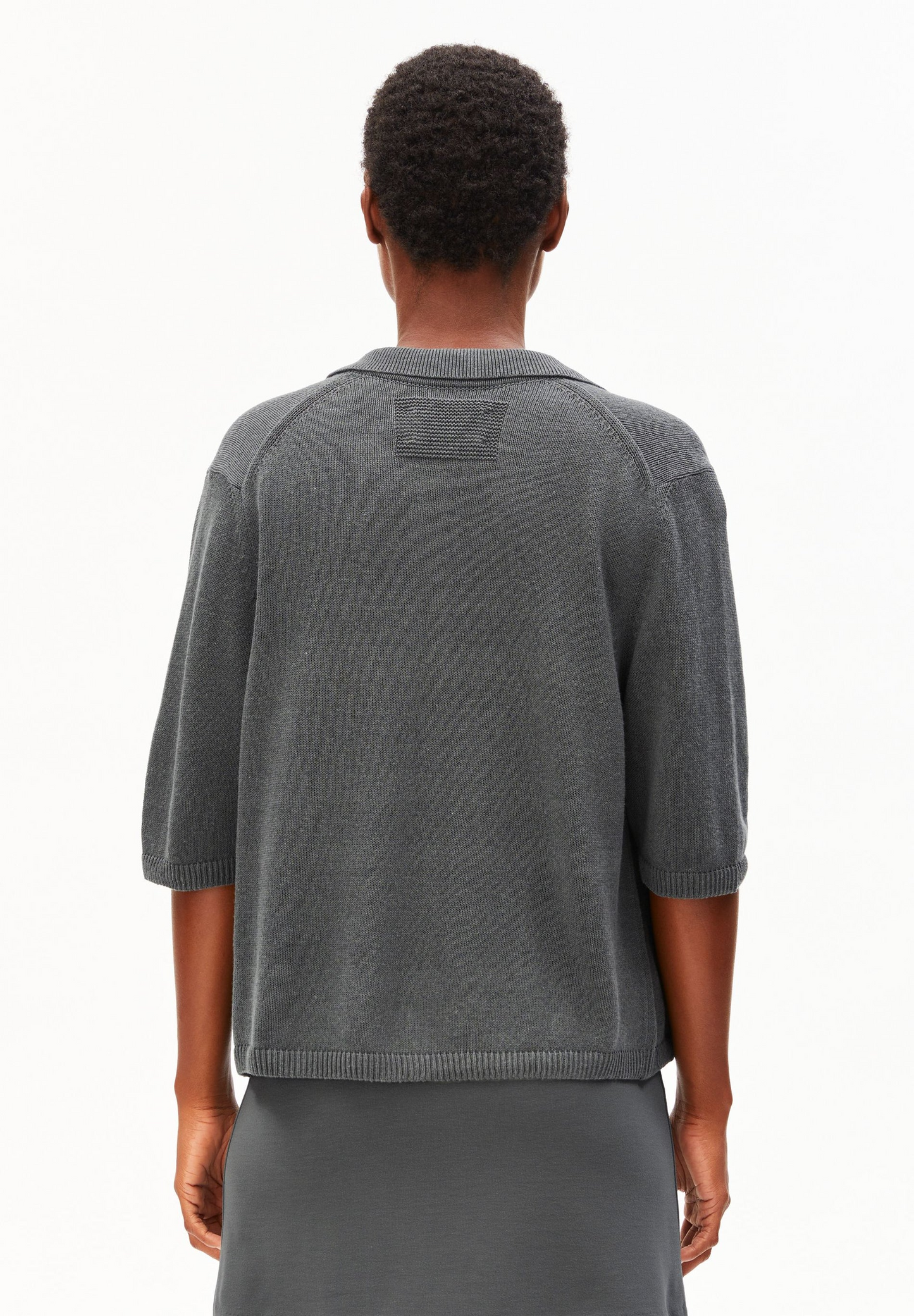 
                  
                    SPACE STEEL LINEN BLEND KNIT CARDIGAN
                  
                