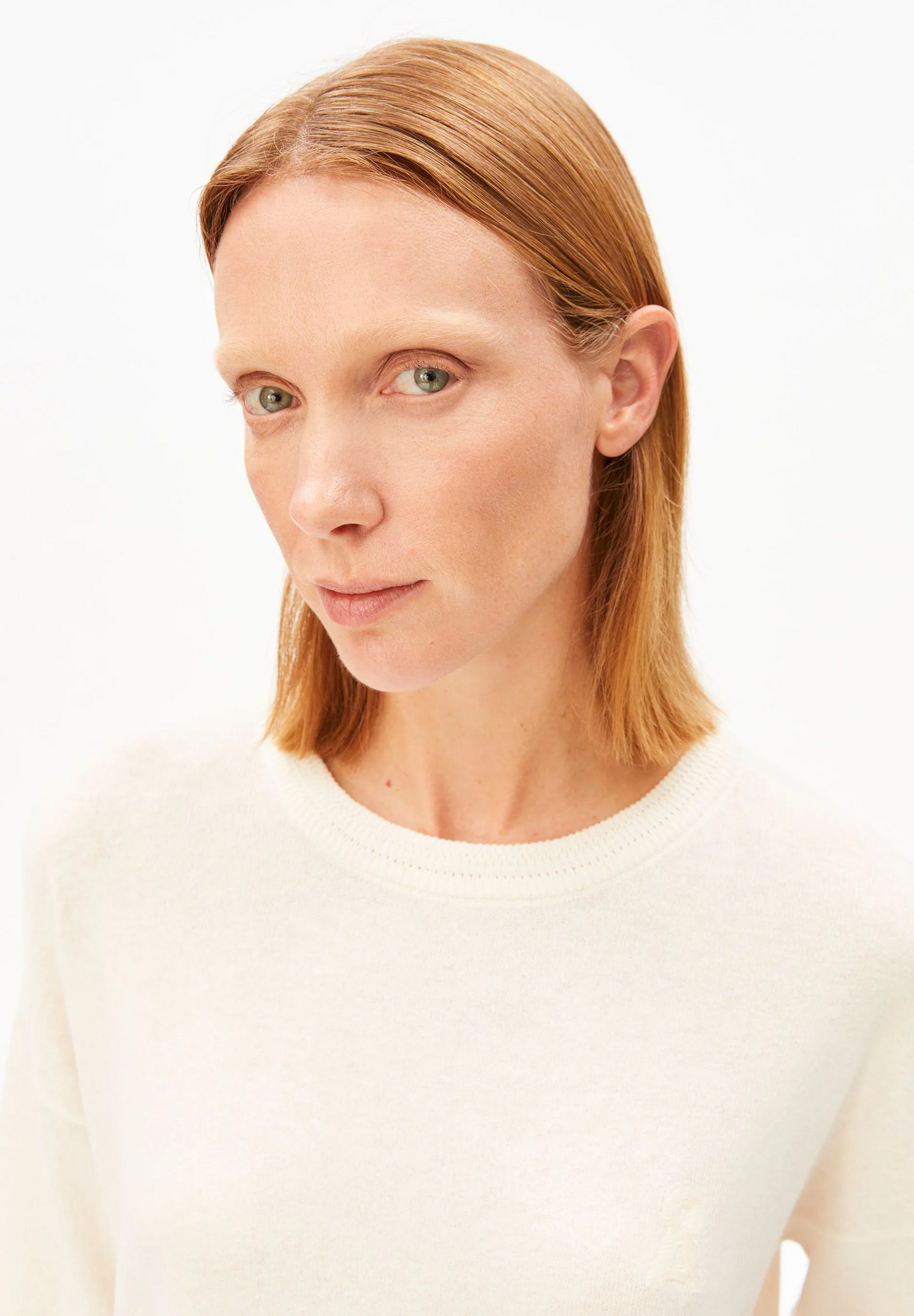 
                  
                    UNDYED LINEN BLEND KNIT JUMPER
                  
                