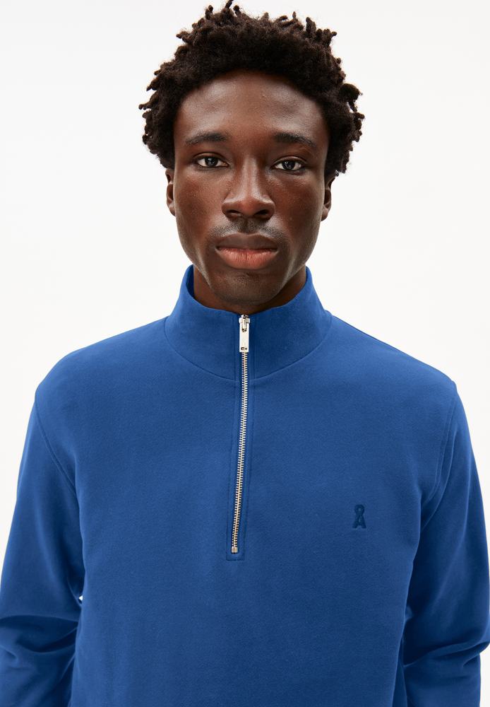 
                  
                    WAARLO Dark Morning Fleece Jumper
                  
                