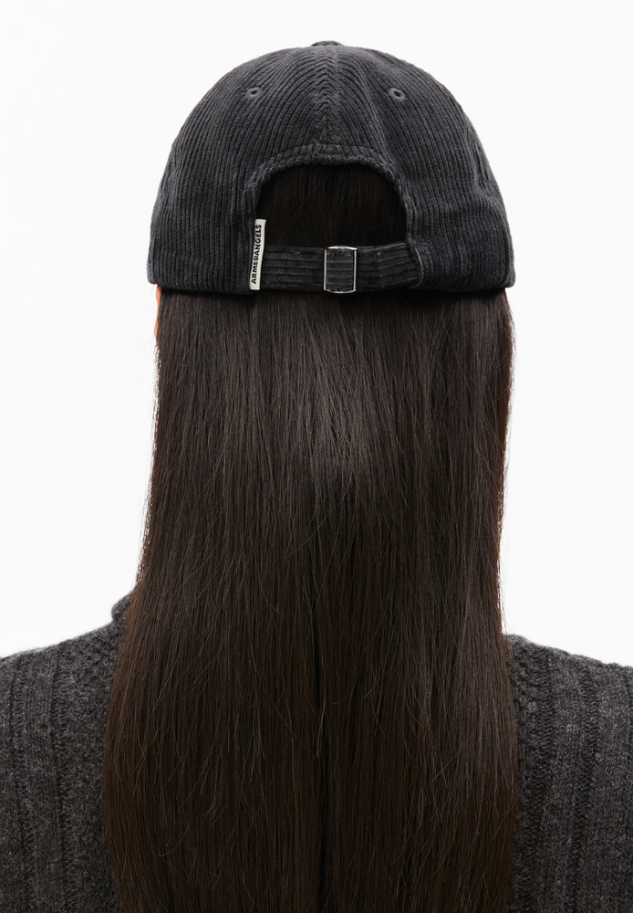 
                  
                    YENAAS Dark Steel Cord Cap
                  
                