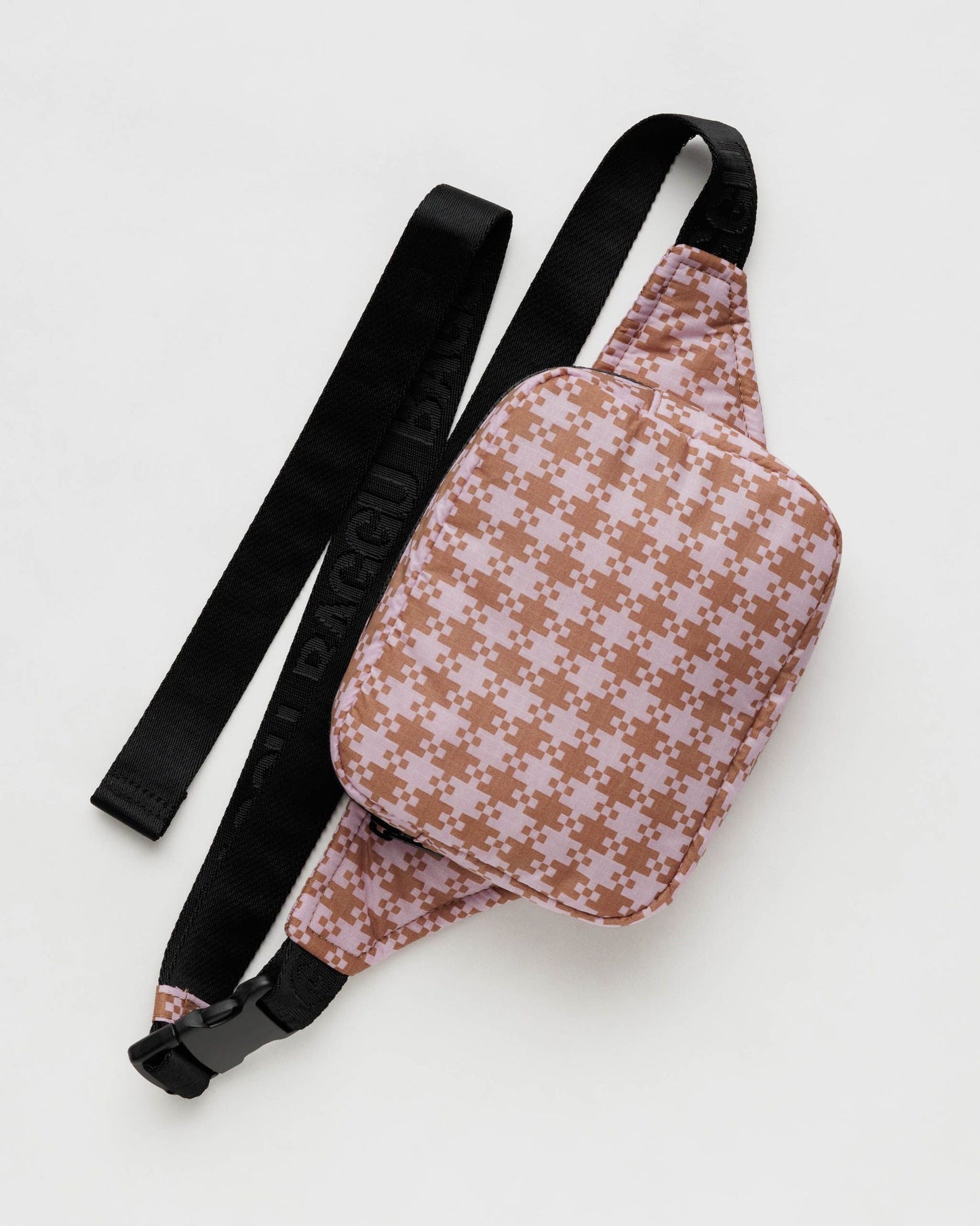 
                  
                    Puffy Fanny Bum Bag mit rosa Pixel-Gingham-Muster
                  
                
