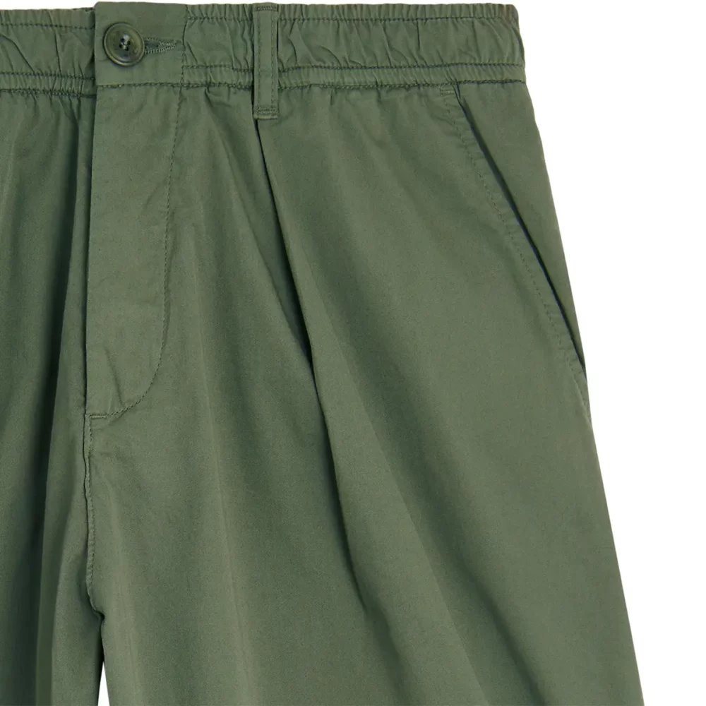 
                  
                    ALFREDO Olive Shorts
                  
                