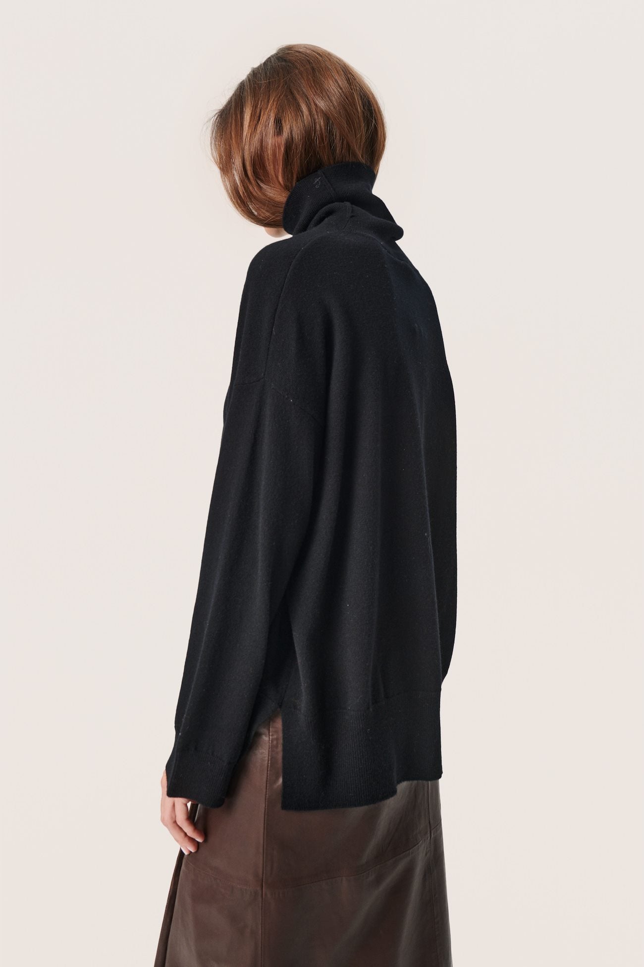 
                  
                    SLMOLINA Black High Neck Jumper
                  
                