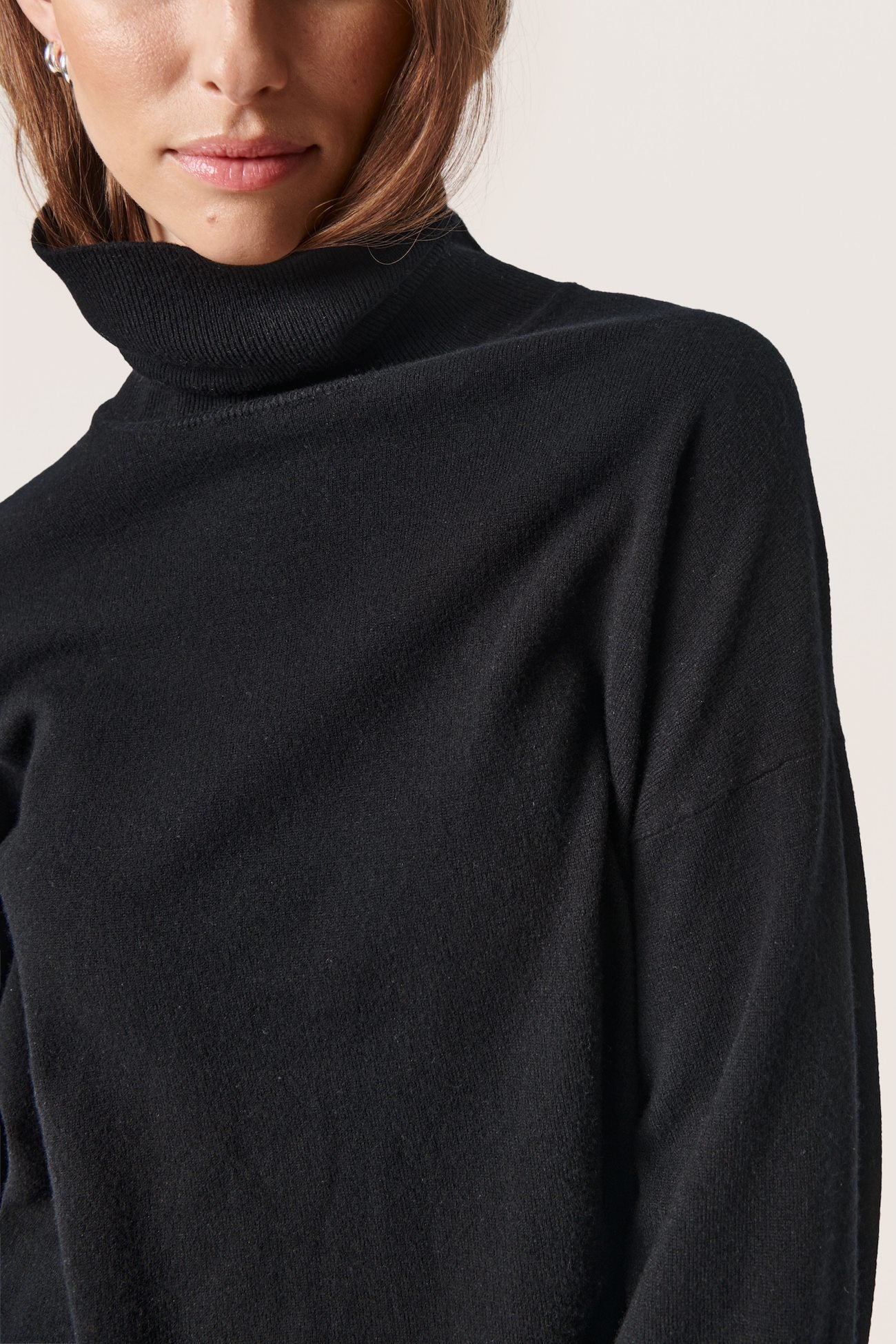 
                  
                    SLMOLINA Black High Neck Jumper
                  
                