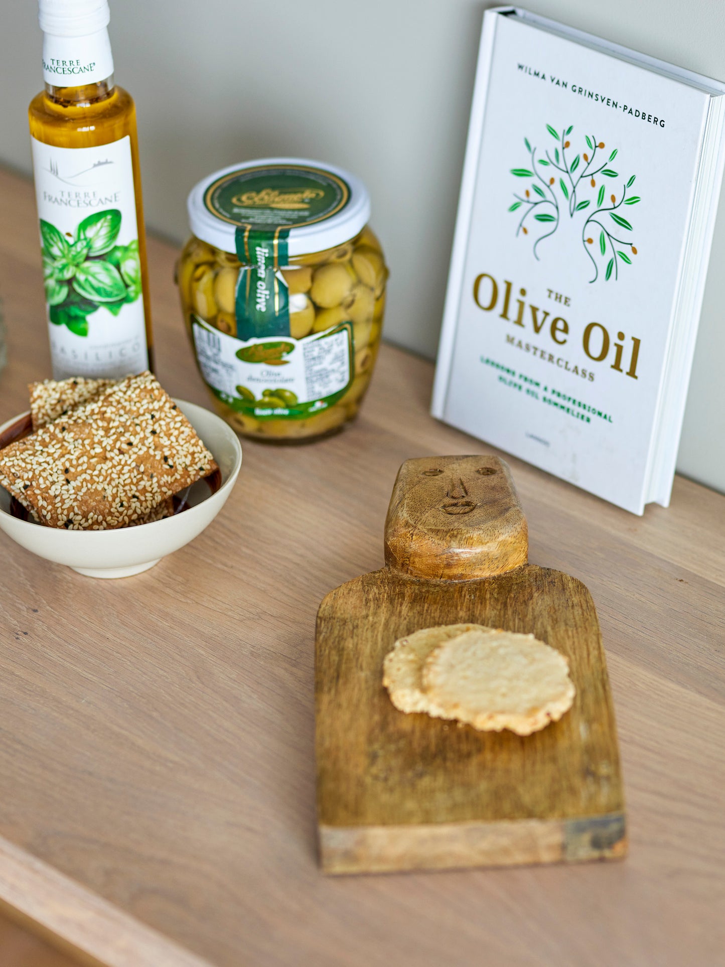 
                  
                    BROOKLYN Small Natural Mango Serving Board
                  
                