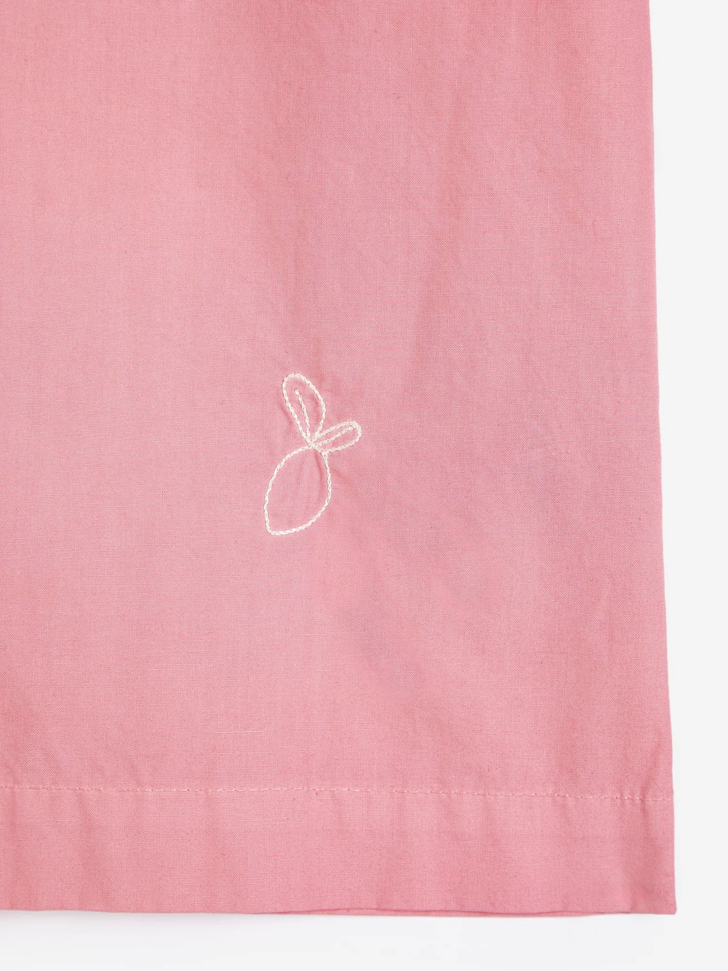 
                  
                    Kurze Bluse von Pink Paper Touch
                  
                