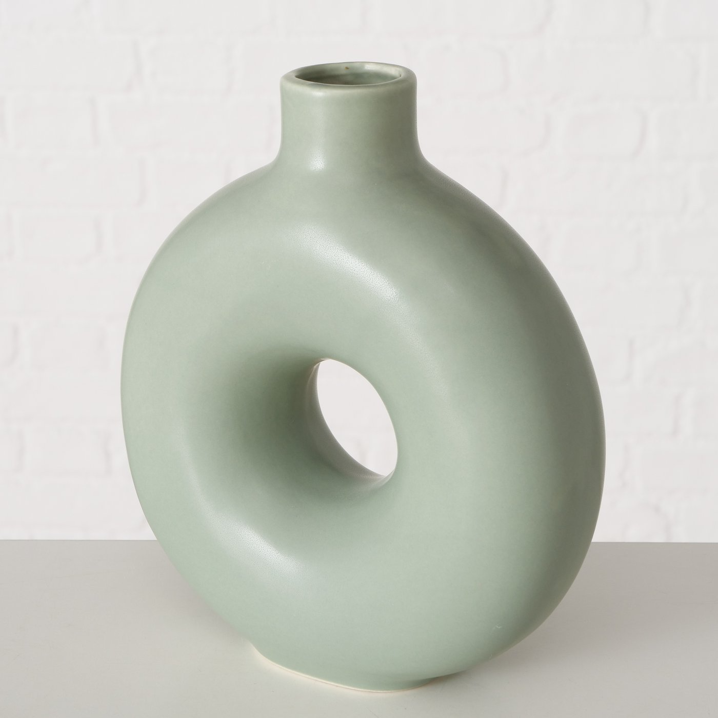 
                  
                    LANYO Green Ceramic Vase
                  
                