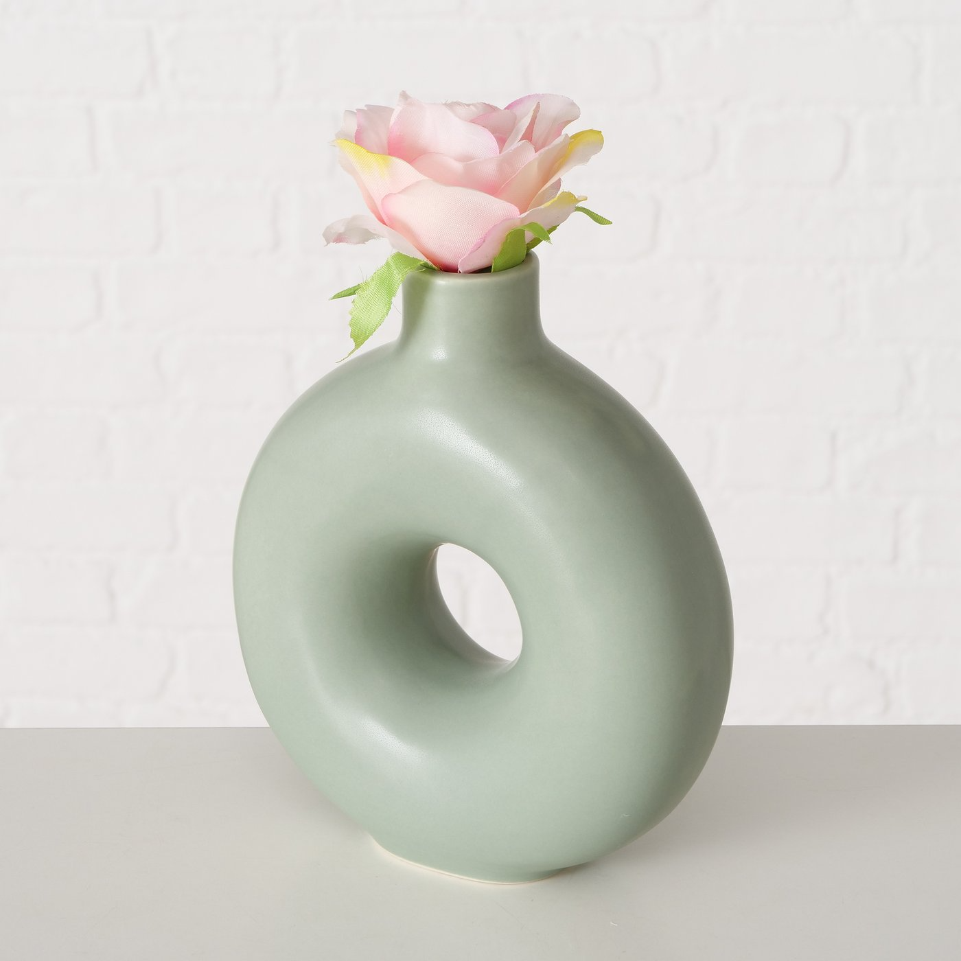 
                  
                    LANYO Green Ceramic Vase
                  
                