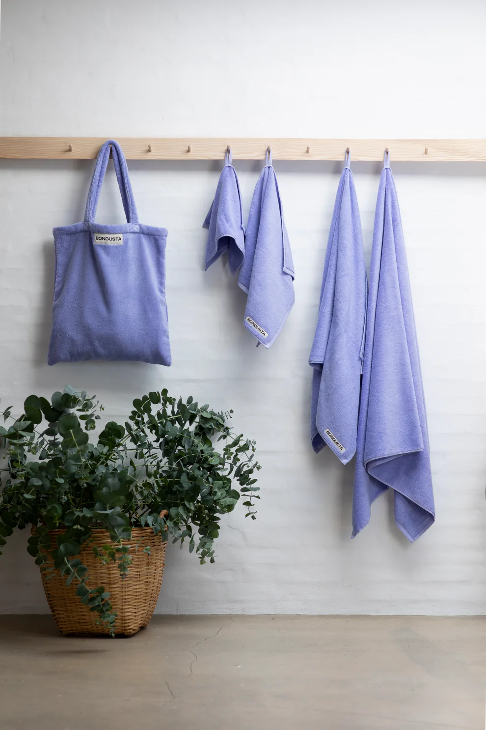 
                  
                    Lavendelblaue Naram-Tragetasche
                  
                