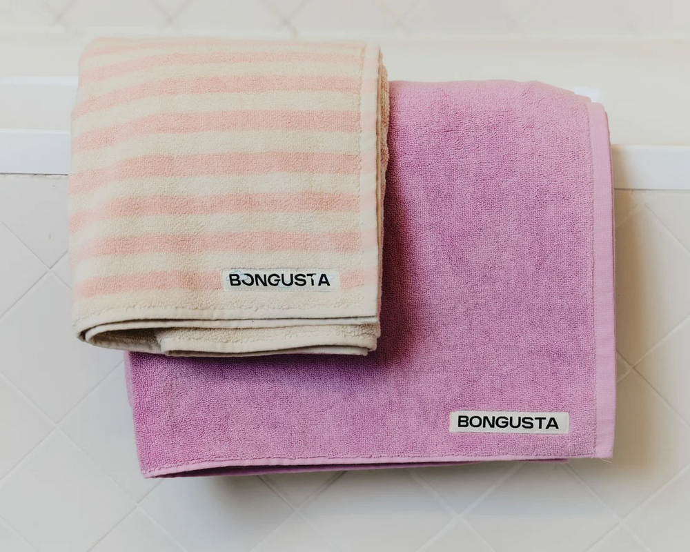 
                  
                    Tropical & Creme Naram Hand Towel
                  
                