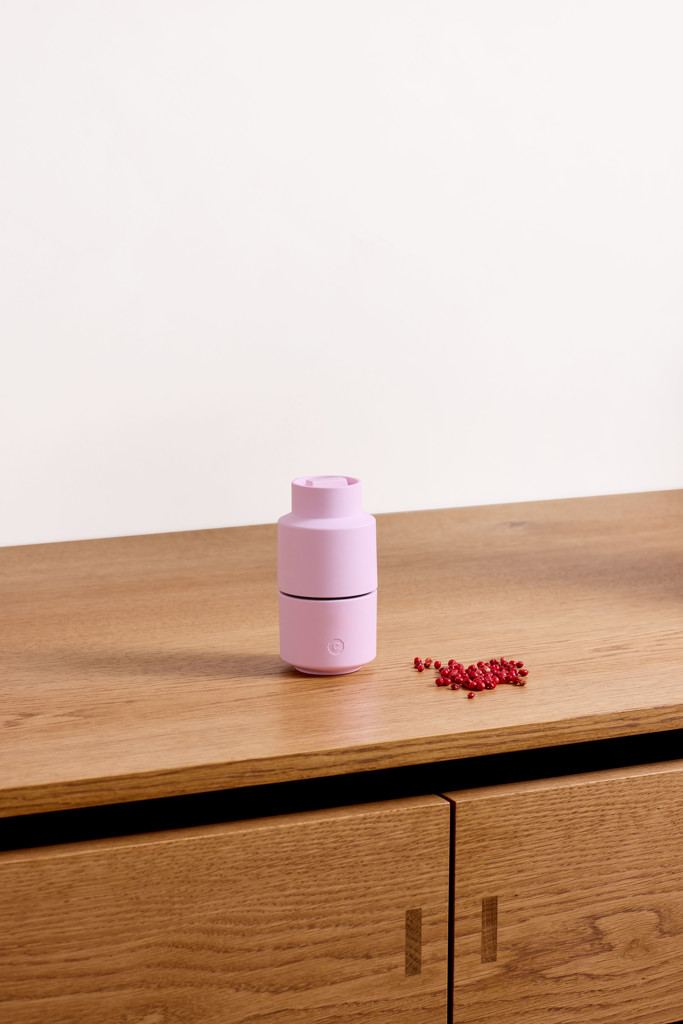 
                  
                    BILLUND Rose Hip Spice Mill
                  
                