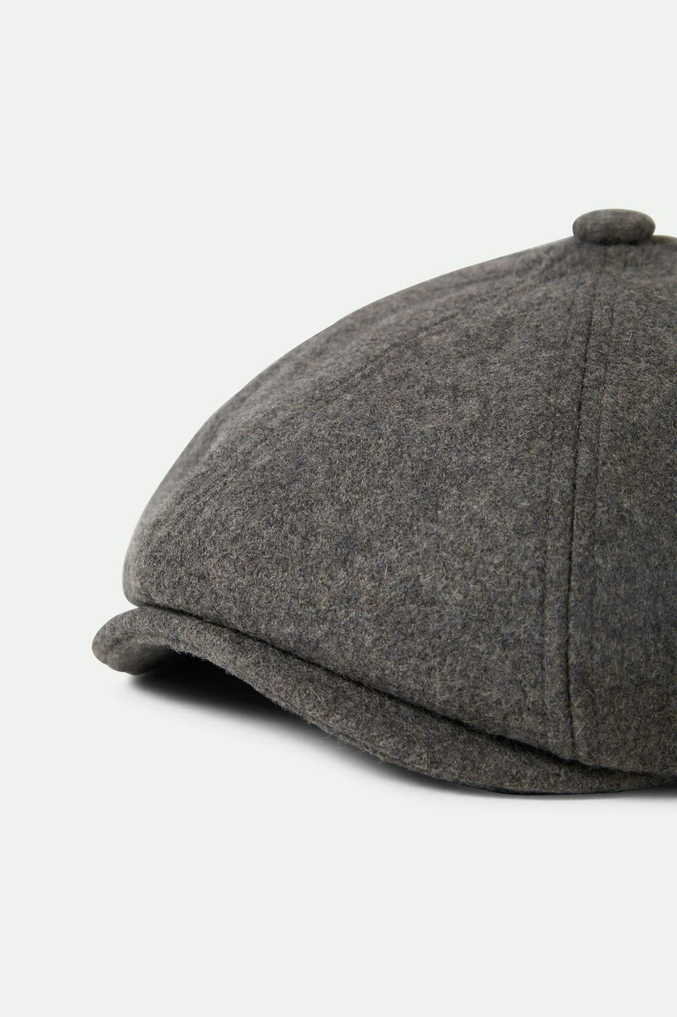 
                  
                    BROOD Dark Heather Grey Washed Navy Flannel Snap Cap
                  
                