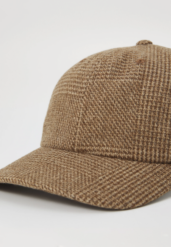 
                  
                    ROBBINS Tan Brown Lp Adjustable Cap
                  
                