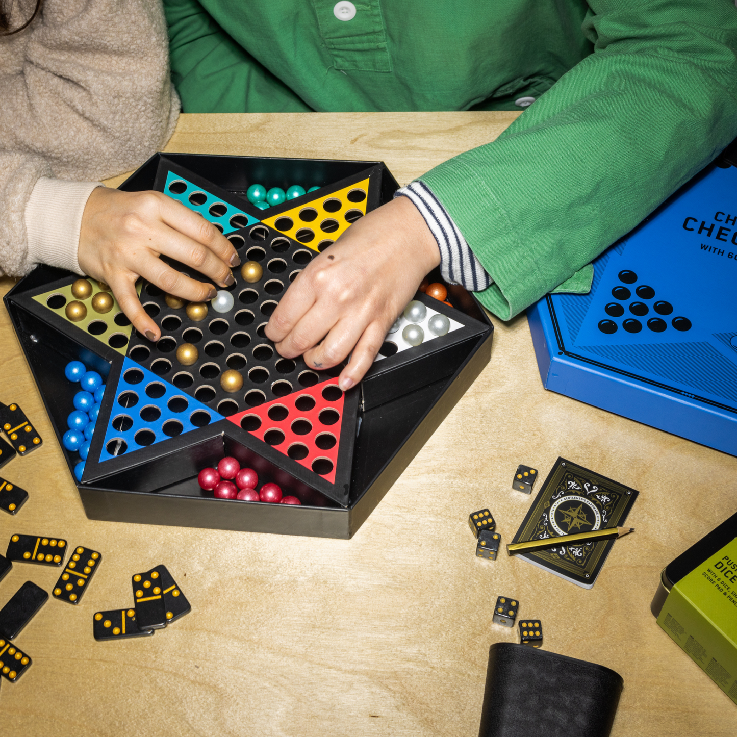
                  
                    Chinesisches Damespiel
                  
                