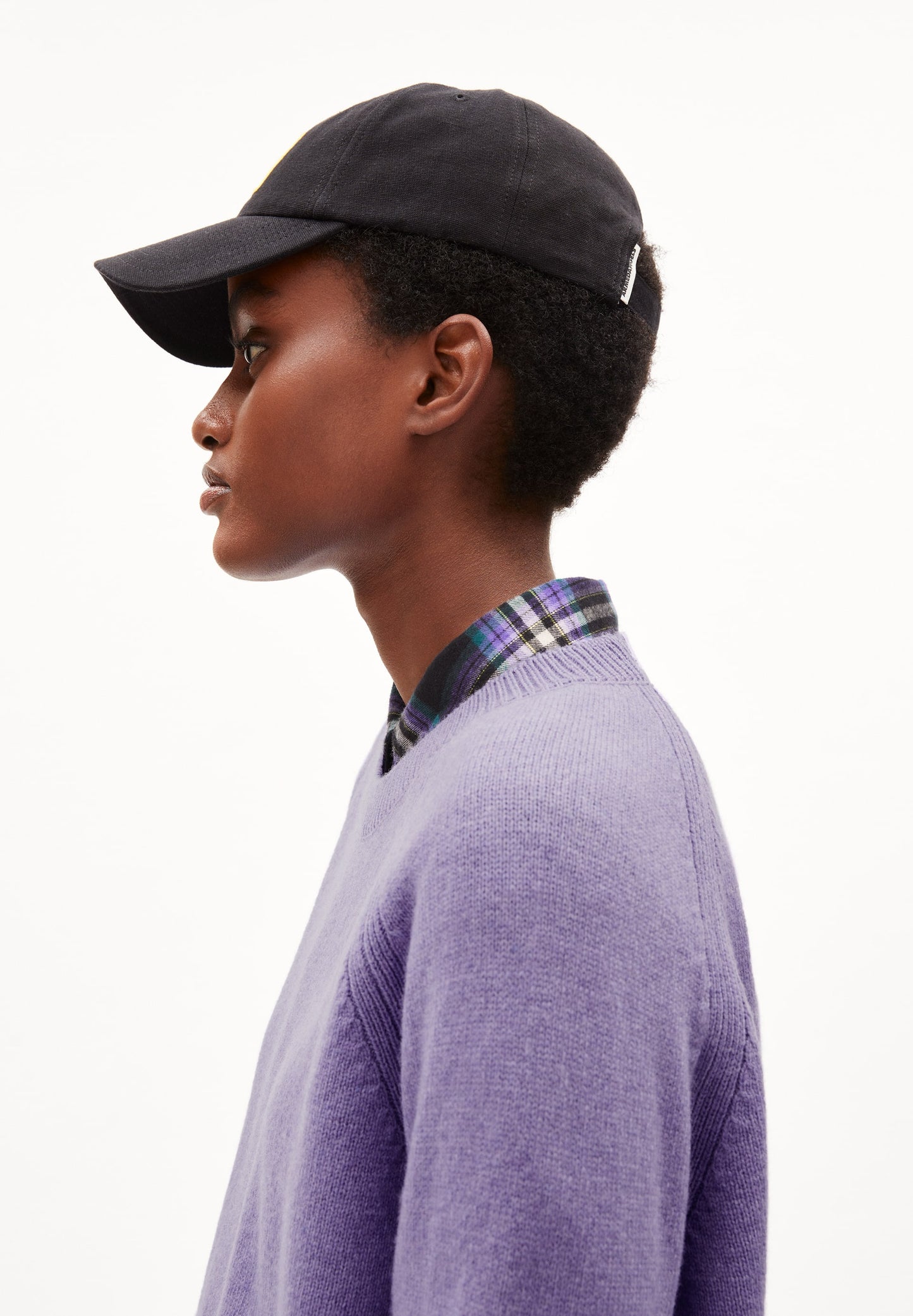 
                  
                    DILIRIAA REGLANA Purple Stone Jumper
                  
                