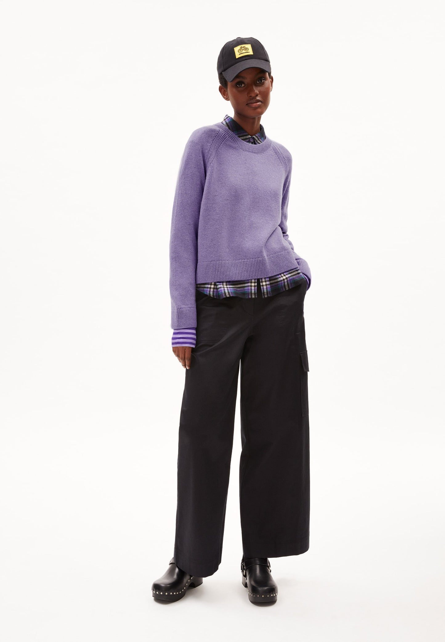 
                  
                    DILIRIAA REGLANA Purple Stone Jumper
                  
                