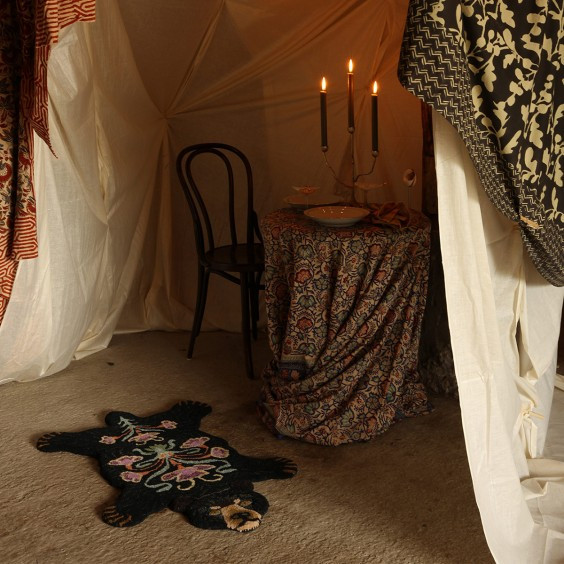 
                  
                    BLOOMING Small Black Bear Rug
                  
                