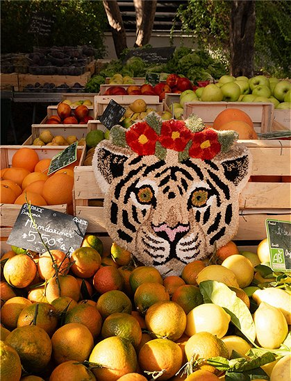 
                  
                    FLORAL White Tiger Head Rug
                  
                