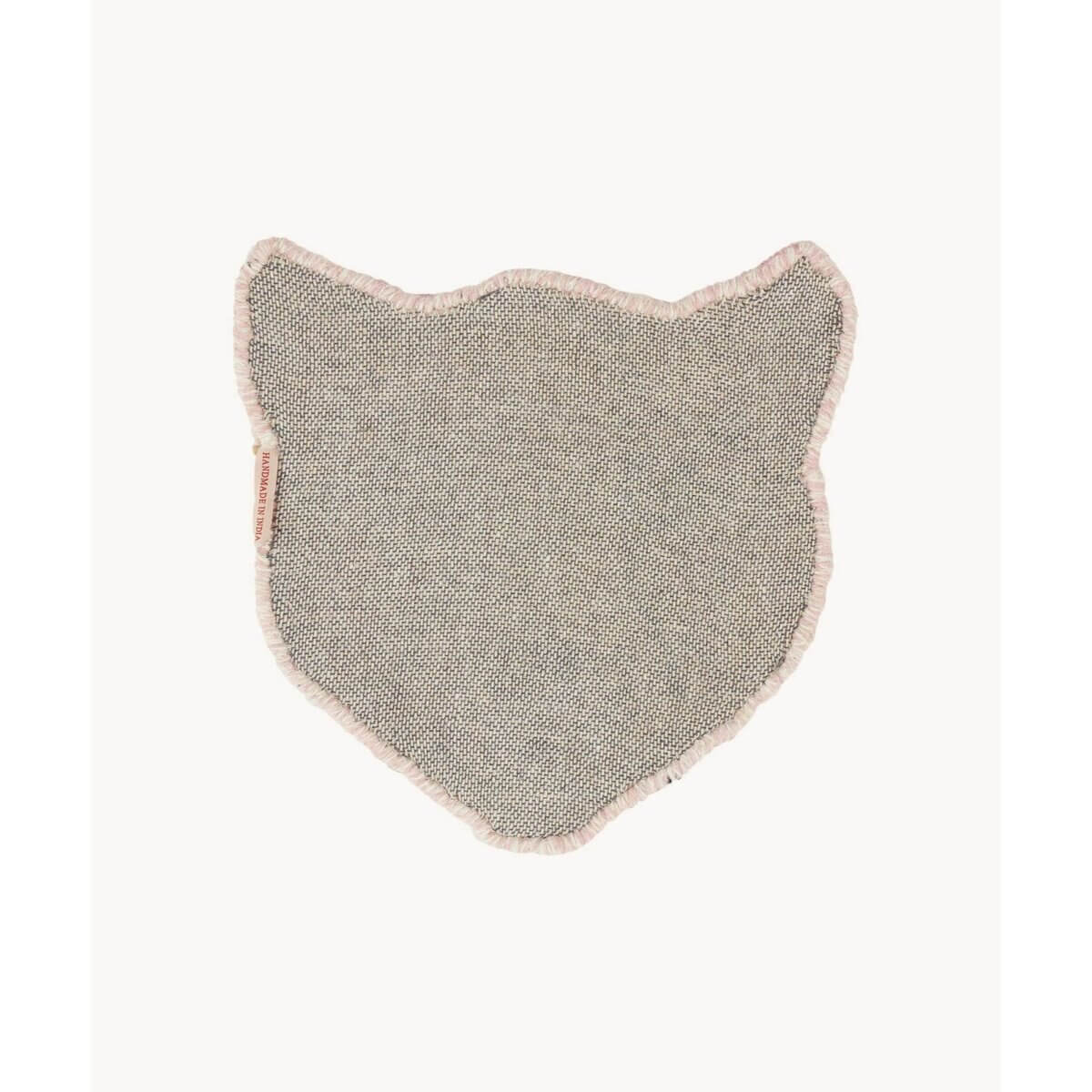 
                  
                    PINKY Leopard Head Rug
                  
                