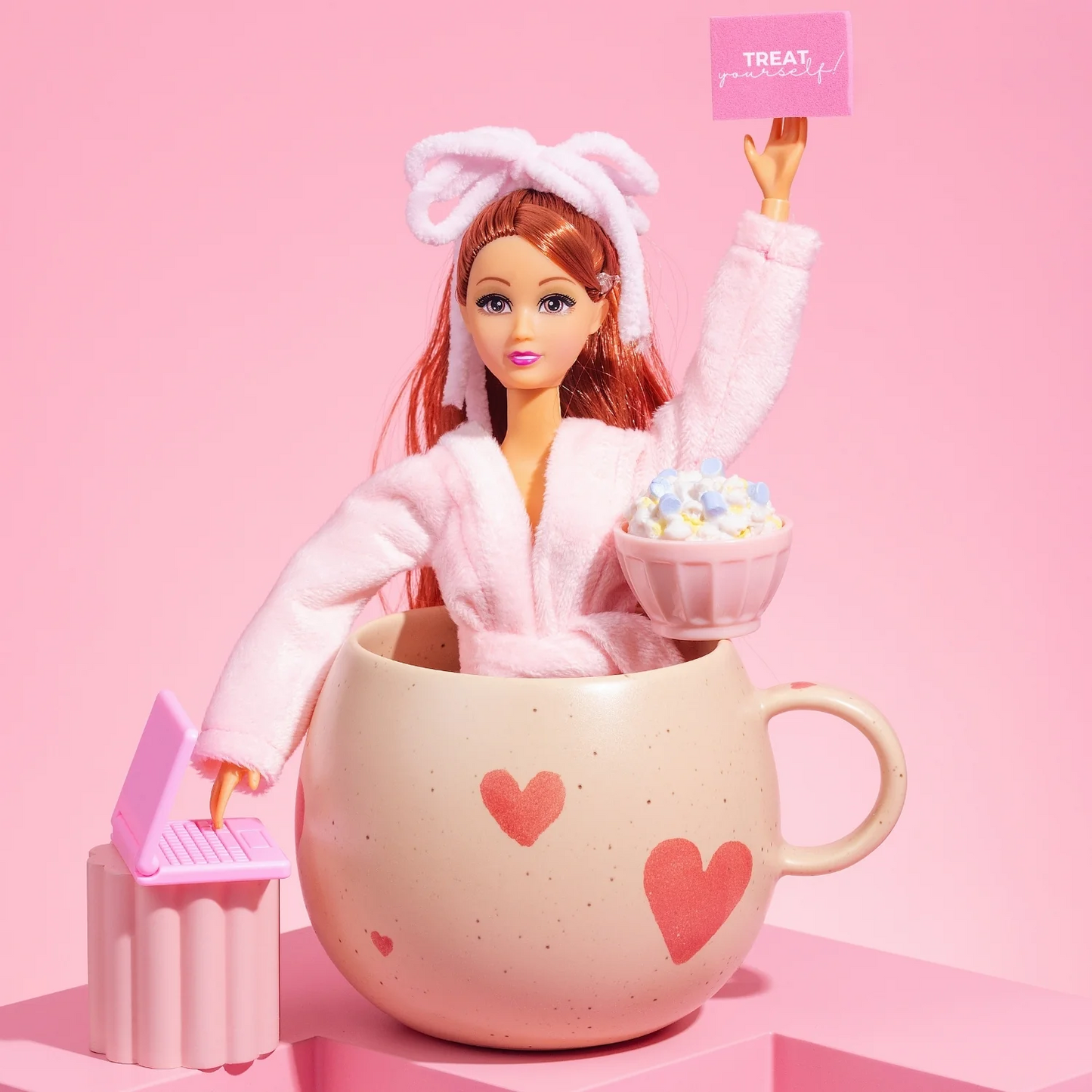 
                  
                    Cozy Hearts Ball Mug
                  
                