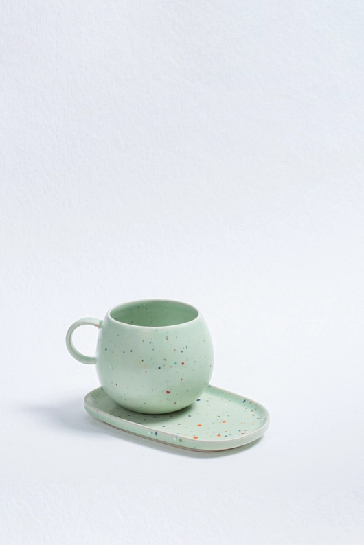 
                  
                    Grüne Kugel Tasse
                  
                