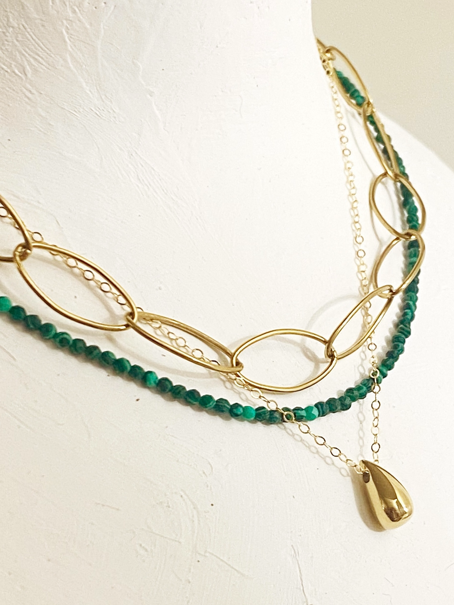 
                  
                    Gold Oval Link Necklace
                  
                