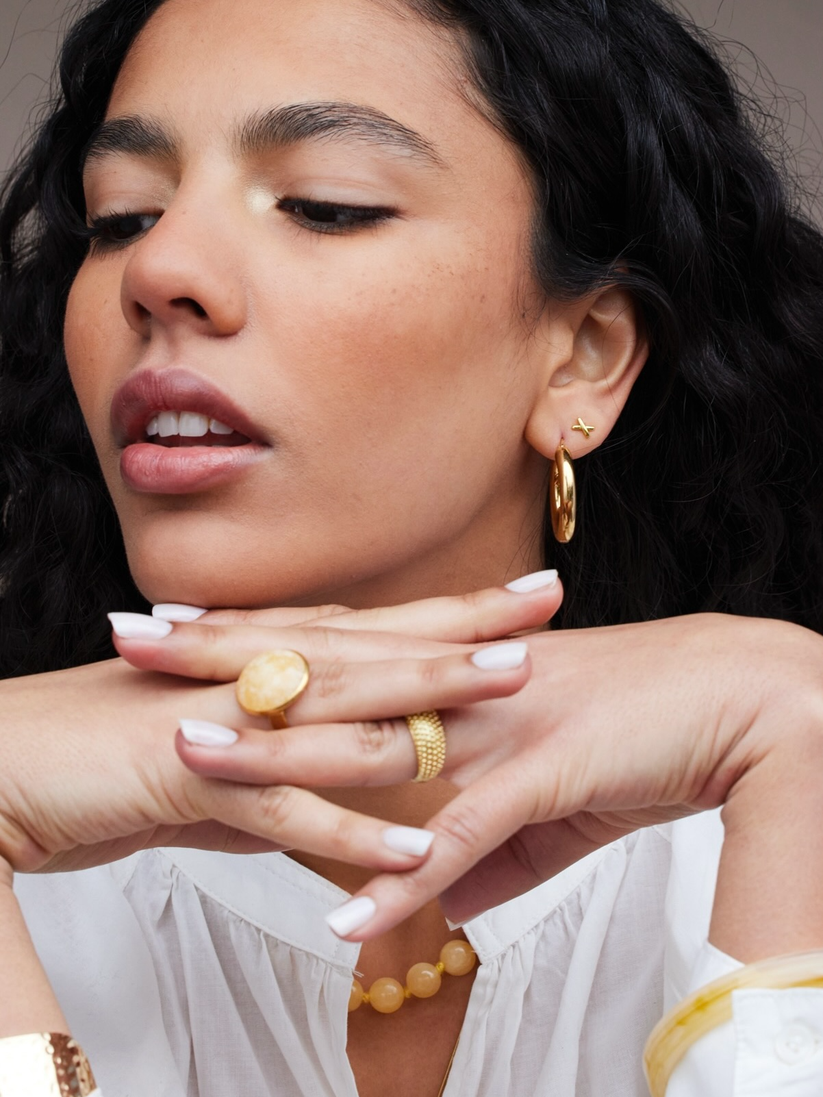 
                  
                    Gold Studs "X" Earrings
                  
                